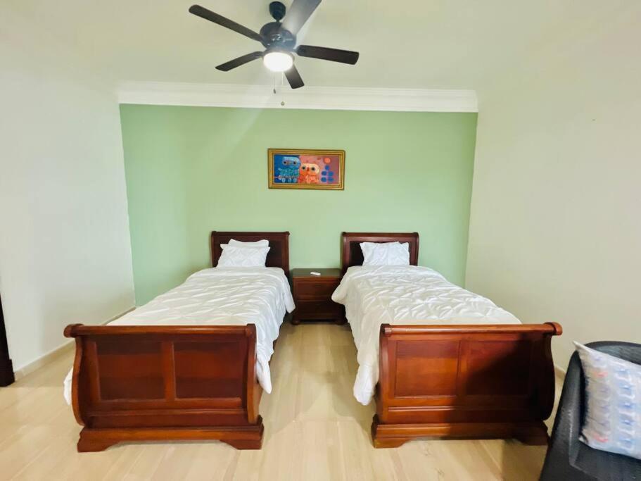 Beach Front Penthouse In Exclusive Tower Santo Domingo Exterior foto