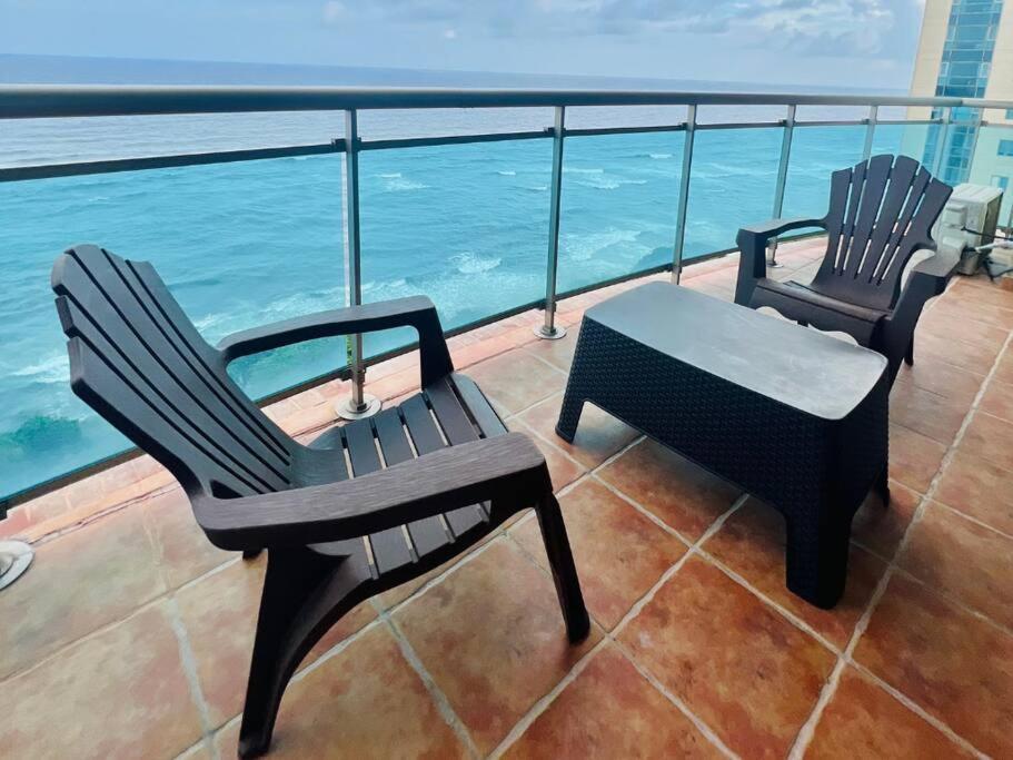 Beach Front Penthouse In Exclusive Tower Santo Domingo Exterior foto