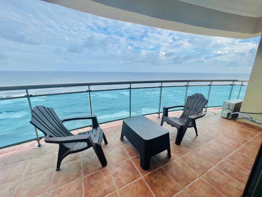 Beach Front Penthouse In Exclusive Tower Santo Domingo Exterior foto